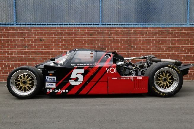 Porsche 962