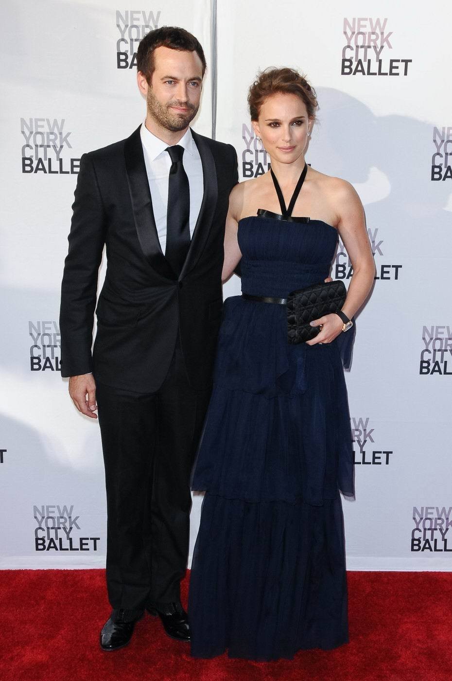Natalie Portman je čertvě vdaná s Benjaminem Millepiedem.