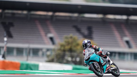 Motocyklová VC Portugalska 2021: MotoGP ovládl Fabio Quartararo, Rins upadl