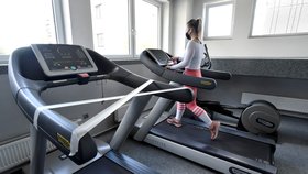 Uvolňování opatření v Česku: Otevřely se i některé posilovny, například fitness centrum FitHouse v Kroměříži (27.4.2020).