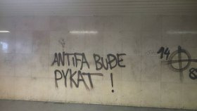 Pražské metro po útocích vandalů