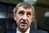 Babiš se omluvil za vyhrožování novinářům: Kontrolu z finančáku prý poslat nehodlá