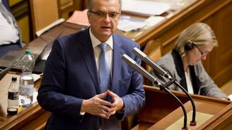 Registr účtů prošel Sněmovnou. Nesvoboda posiluje, varuje Kalousek