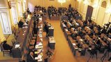 Poslanci o poplatcích u lékaře rozhodnou v pátek