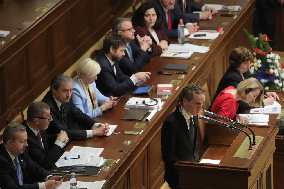 Hlasování o důvěře vládě: Piráti Ivana Bartoše navrhli předřadit hlasování o vydání Babiše k trestnímu stíhání.