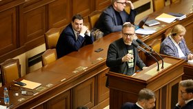 Vyhrocené jednání Poslanecké sněmovny PČR (23. 10. 2026)