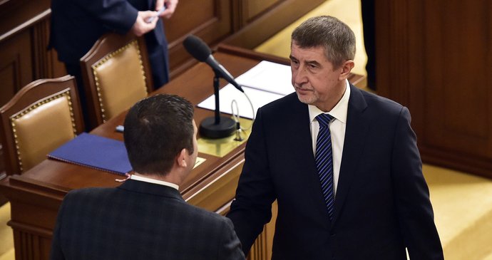 Ustavující schůze Sněmovny: Andrej Babiš při skládání slibu
