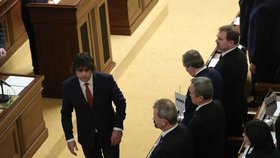 Ustavující schůze Sněmovny: Miloslav Rozner (SPD) známý svým "zabrušováním"