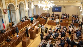 Jednání Poslanecké sněmovny o konsolidačním balíčku. (22.9.2023)