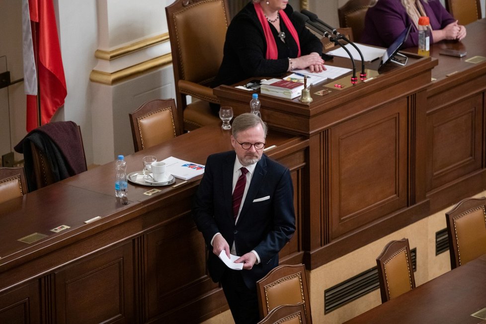 Poslanecká sněmovna 18. 1. 2023: Projednávání návrhu na vyslovení nedůvěry vládě, na snímku premiér Petr Fiala.