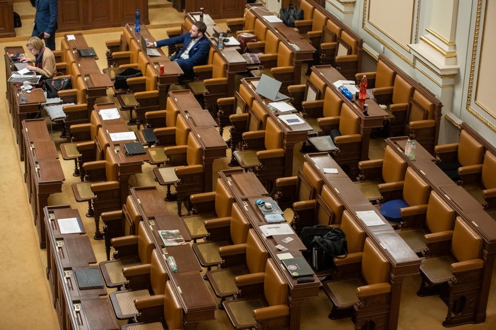 Poslanecká sněmovna projednává vyslovení nedůvěry vládě 18. ledna 2023.