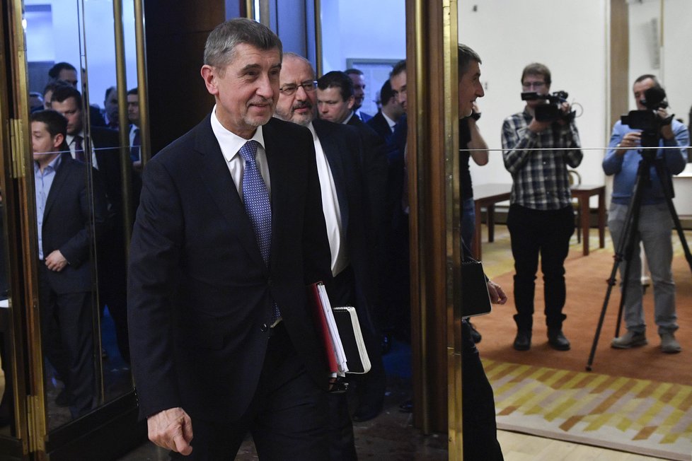 Andrej Babiš při volbě nového předsedy Sněmovny