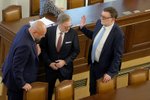 Projednávání vládního úsporného balíčku v Poslanecké sněmovně: Prmeiér Petr Fiala a ministr financí Zbyněk Stanjura. (11.7.2023)