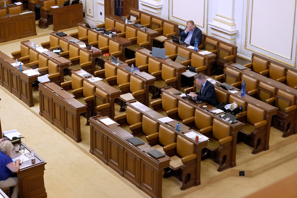 Jednání Poslanecké sněmovny o vládním konsolidačním balíčku. (11. 7. 2023)