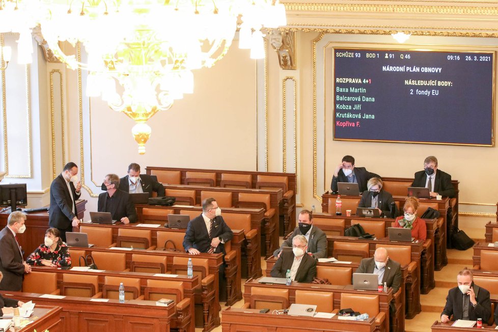 Sněmovna bude projednávat „energošmejdy“, elektřinu z obnovitelných zdrojů i příspěvky na Klokánky