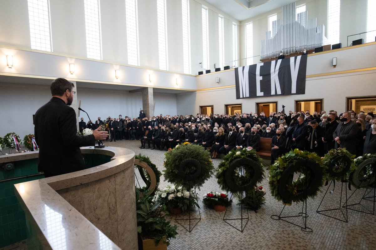 Soukromé fotky rodiny z pohřbu Mira Žbirky