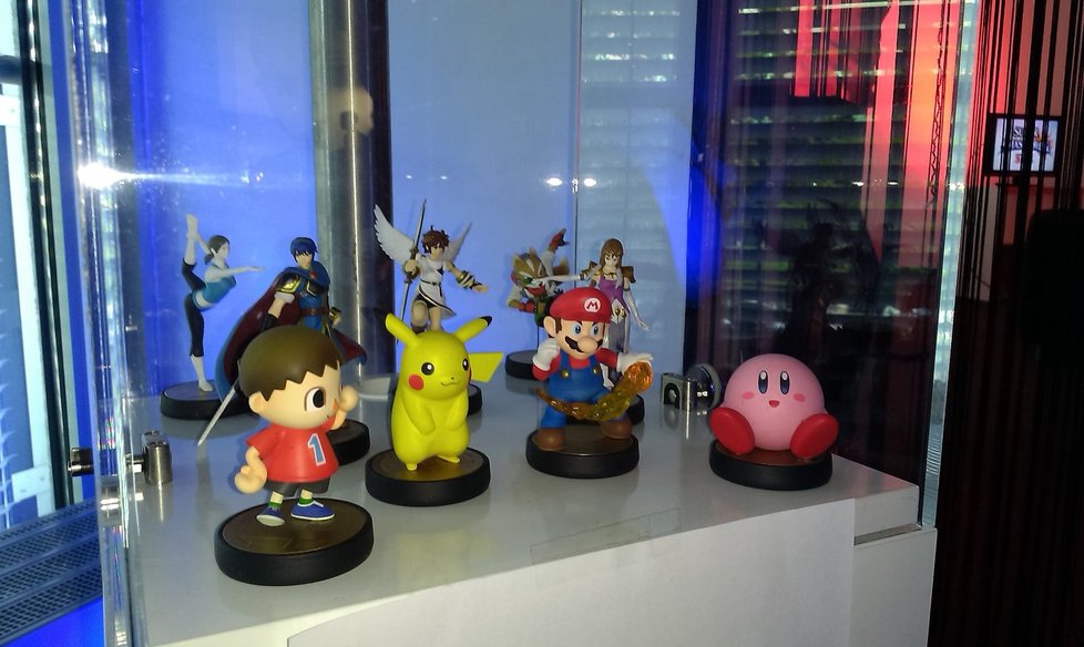 Figurky Amiibo pro propojení Wii U a Nintendo 3DS verze Super Smash Bros.