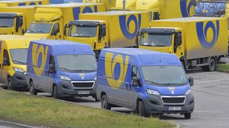 Česká pošta si chce pořídit tisíce vozů na leasing. Pomýšlí i na elektromobily