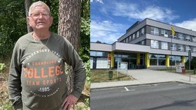 Vyřídit zrušení účtu po zemřelé ženě zašel Karel Bobál (80) na hlavní tachovskou poštu.