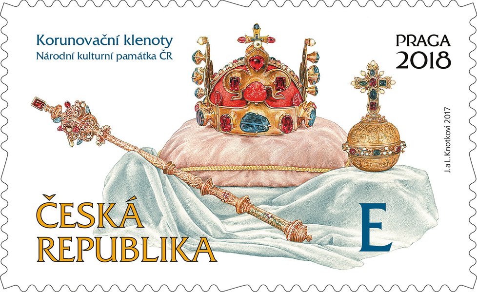 Známka s korunovačními klenoty výtvarníků Libuše a Jaromíra Knotkových byla zvolena nejkrásnější českou známkou roku 2017.