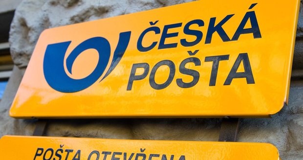 Muž si na Příbramsku objednal taxík a jel vyloupit poštu: Odešel s nepořízenou.