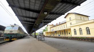 Správě železnic hrozí kvůli zrušení obří pražské zakázky soud