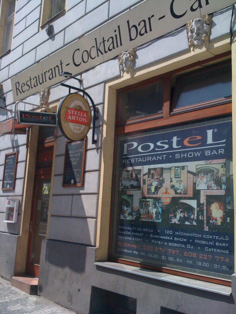 Bar Postel, kde se žárlivá scéna odehrála