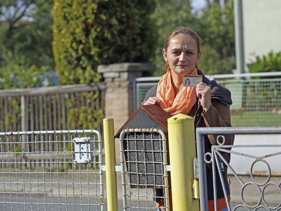 Jako poštovní doručovatelka se už Gabriela Sirotková po napadení psem živit nechce.