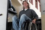 Herec Jan Potměšil je po těžké nehodě upoutaný na ivalidní vozík už více než 20 let