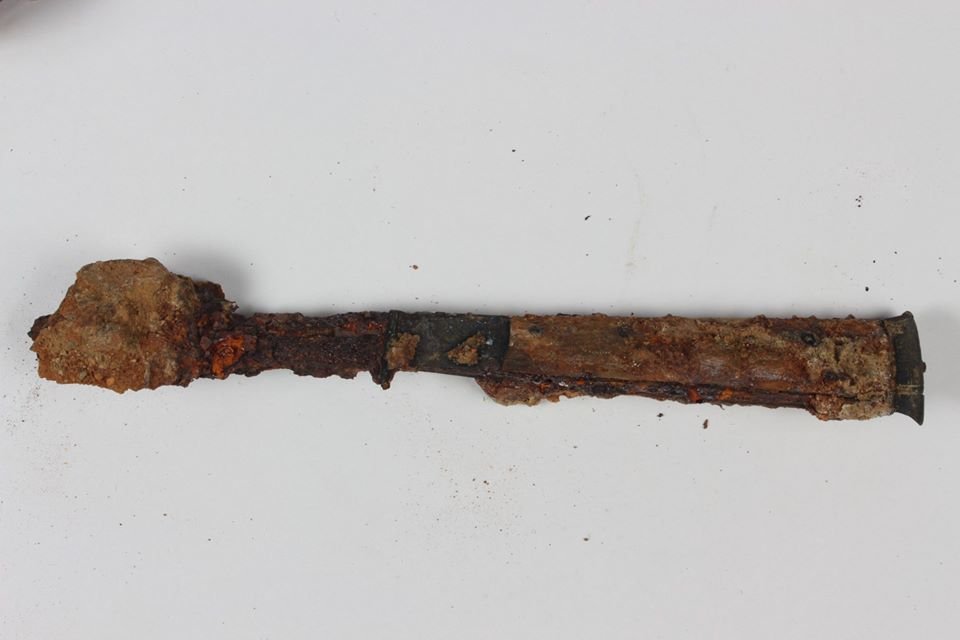 Jeden z nožů středověkých Brňanů po nálezu v potoce Ponávka.