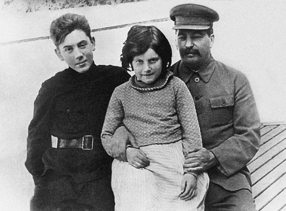 Stalinova dcera Světlana, matka rodilé Američanky Chrese Evansové