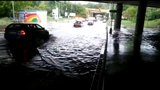 Obří potopa v Praze 4! Silnici pod Jižní spojkou zaplavila kvůli havárii voda