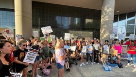 Protesty proti zákazu potratů v USA (25. 6. 2022)