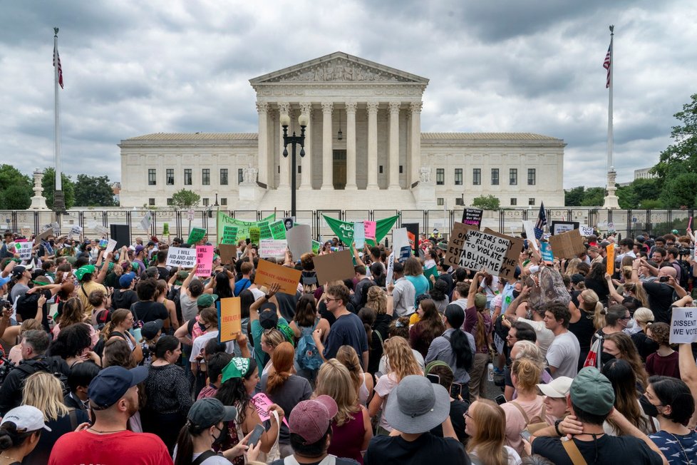 Protesty proti zákazu potratů v USA (24. 6. 2022)