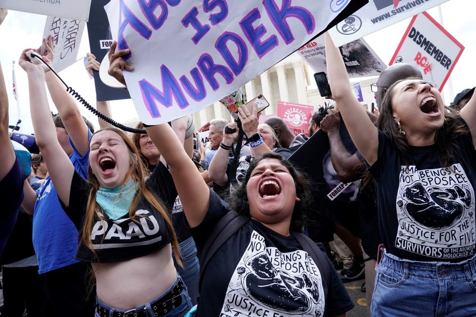 Protesty proti zákazu potratů v USA (24. 6. 2022)
