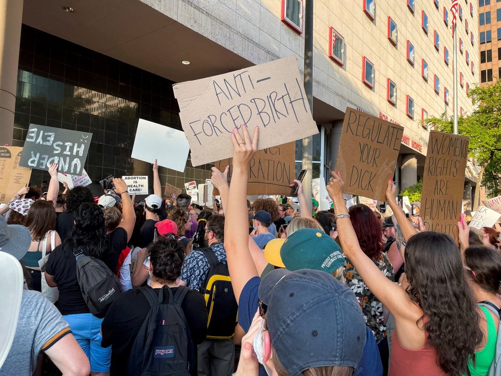 Protesty proti zákazu potratů v USA (25.6.2022)