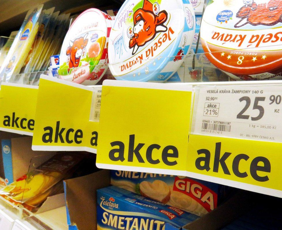Konec podřadného jídla pro Čechy? Evropská komise ve středu navrhne zákaz dvojí kvality potravin