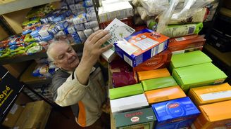 Češi při potravinové sbírce darovali 235 tun zboží. Nejčastěji těstoviny, rýži nebo mléko