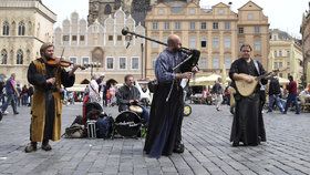 Pouliční umělci se loni v Praze dopustili stovek přestupků.