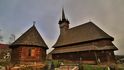 Dřevěný kostel v Budești patří k nejhezčím na severu Rumunska. Dřevěný kostel v Budești patří k nejhezčím na severu Rumunska.