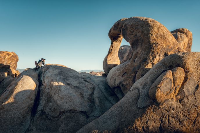 Mezi bouldery v Alabama Hills Mezi bouldery v Alabama Hills