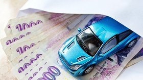 Povinné ručení automobilů zdražilo, od minulého roku připlácíme čtyři procenta navíc.