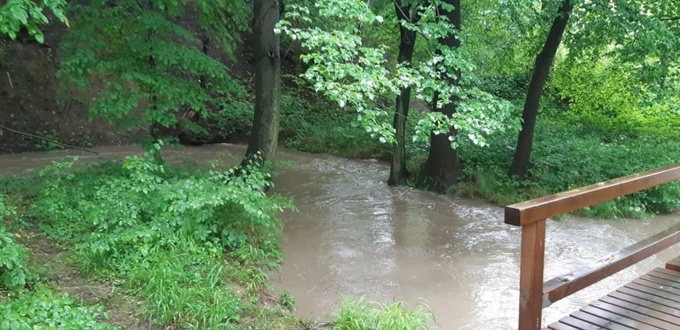 Říčka Polančice v Klimkovicích.