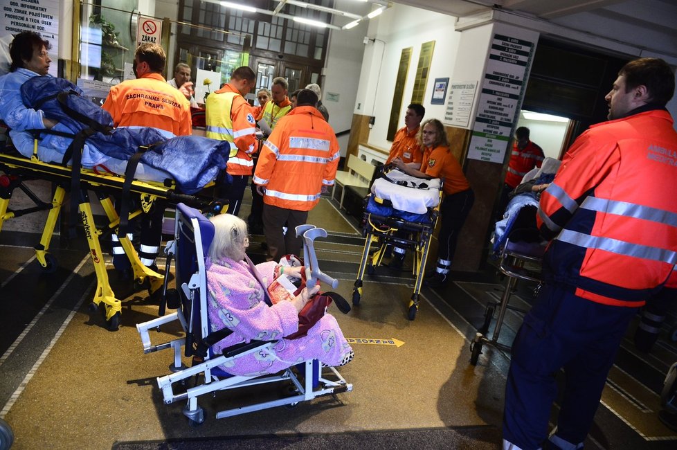 Evakuace Nemocnice Na Františku