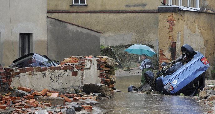 Před vodním živlem na Liberecku není v bezpečí majet ani lidské životy