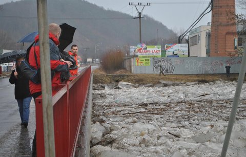 O bílých Vánocích si můžeme nechat zdát: Hrozí povodně