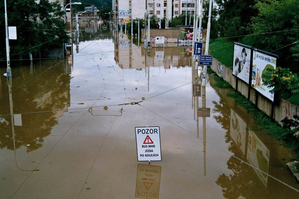 Praha si připomíná povodně v roce 2002.