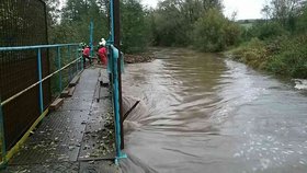 Povodně na Moravě: Voda začíná klesat, hrozí ale další déšť