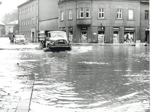 1987 - Velká voda ohrožovala především Čechy