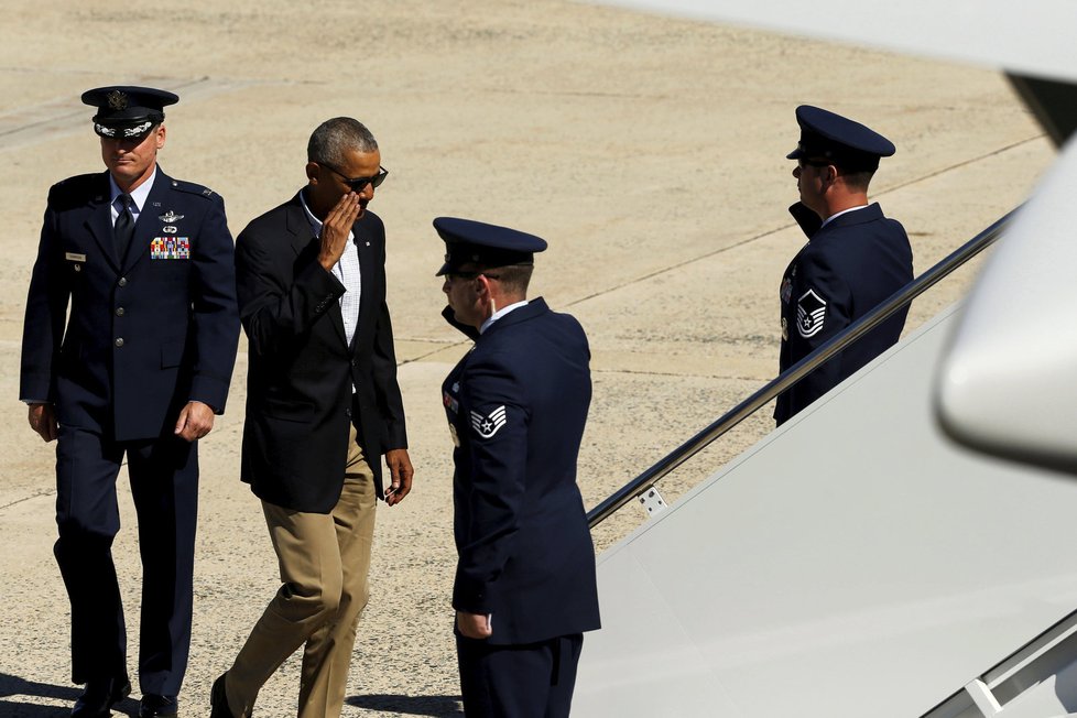 Americkou Louisianu zasáhly ničivé povodně, prezident Barack Obama se vydal na obhlídku postižených oblastí.